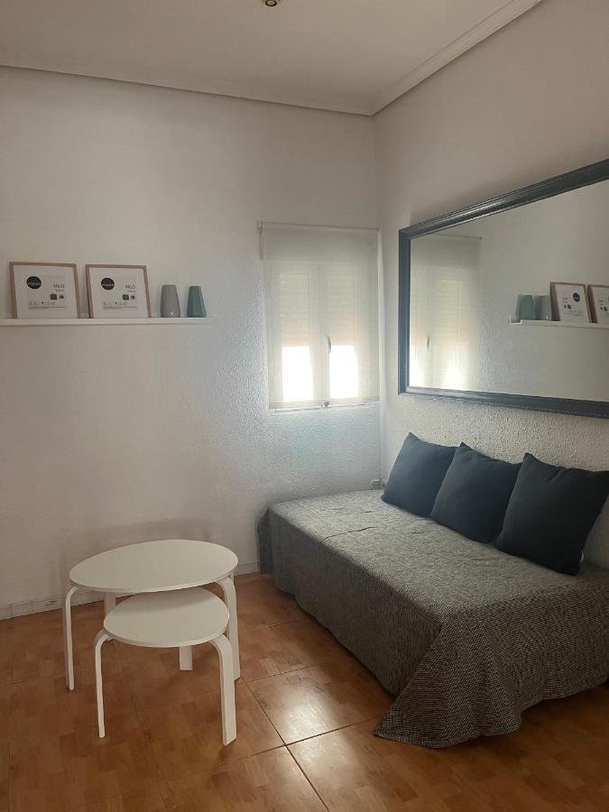 Piso En Valdeacederas Apartamento Madrid Exterior foto